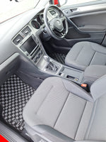 Volkswagen Golf thumbnail